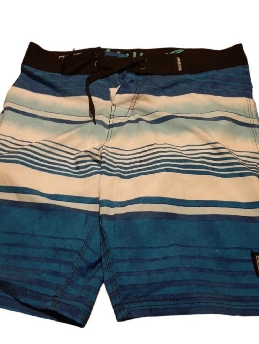 Maui & Sons Men’s Swim Trunks Size 32 Board Shorts Beach Surf Summer